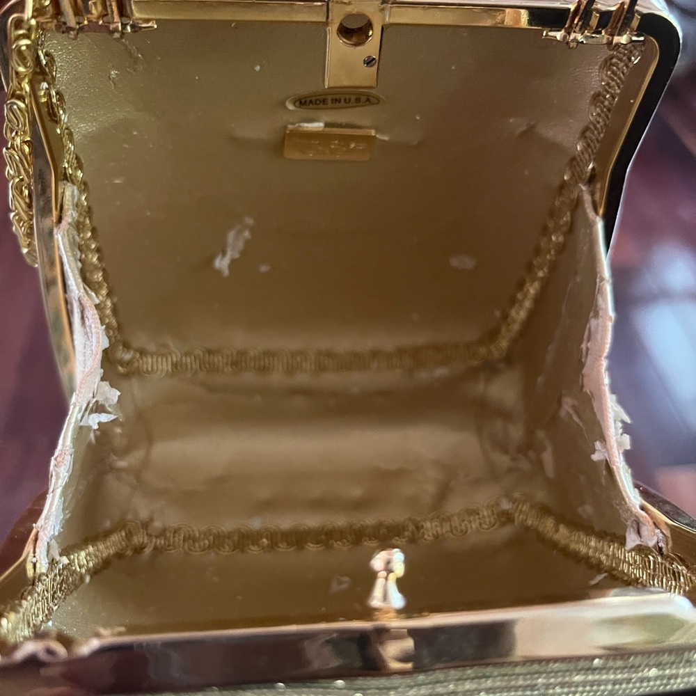 Glamorous Jimmy Crystal New York Clutch. NWOT - Picture 5 of 8